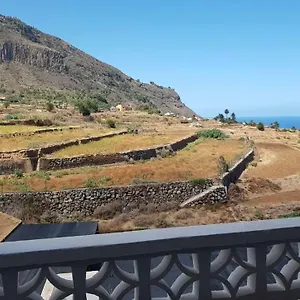 Apartamento Amplio Y Tranquilo Con Vistas